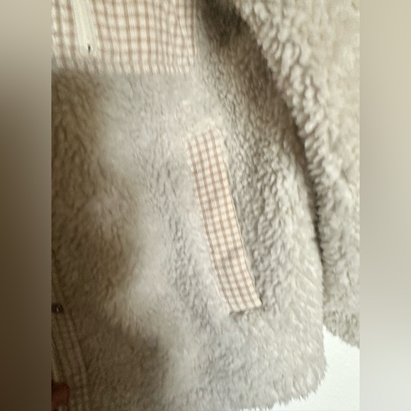 Madewell resourced Sherpa zip jacket. Small - Picture 8 of 10